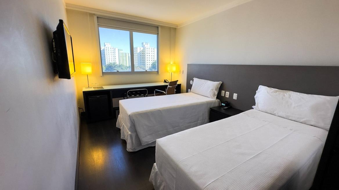 quarto pne 2 camas 2.jpg