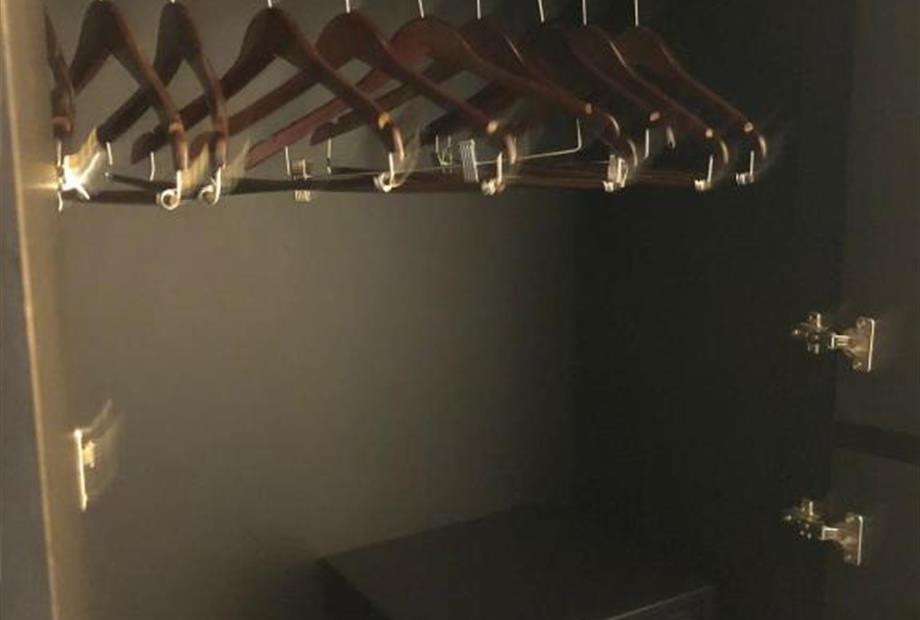 Quarto Deluxe com 2 Camas de Solteiro-2.jpg