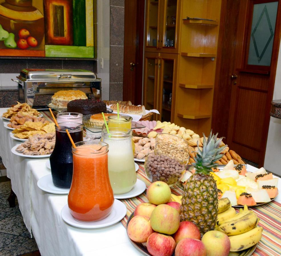 Condall Palace Hotel 4