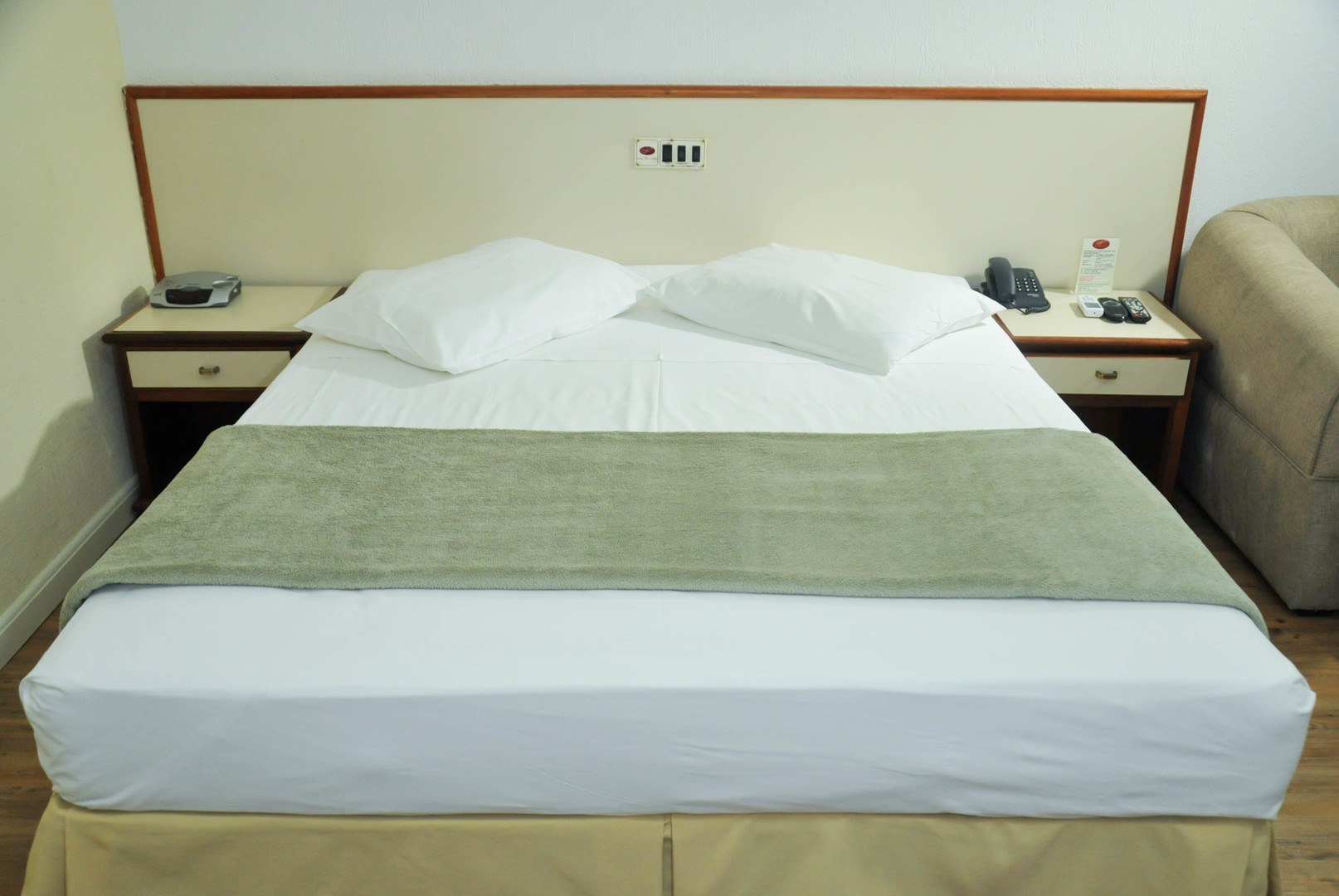 Inter Plaza Hotel 5