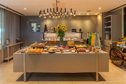 cafe chateau (2).jpg