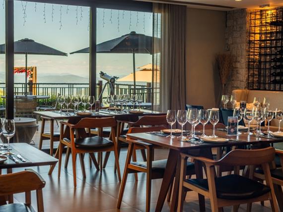 laghetto_chateau_restaurante_bar_2025-7 (1).jpg