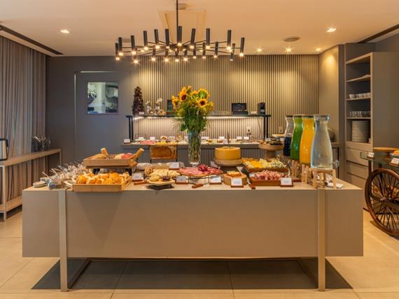 cafe chateau (2).jpg