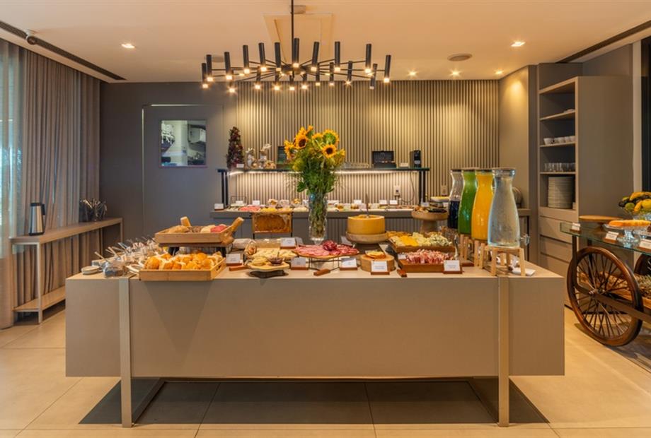 cafe chateau (2).jpg