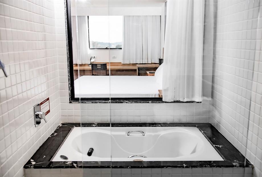 07 - apartamento master.jpg