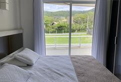 Suíte com cama King-size e Varanda