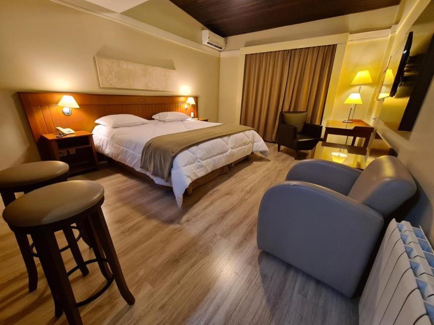 6b6fb4d3-3703-4f53-9bed-e20b7af6d6fc.jpg