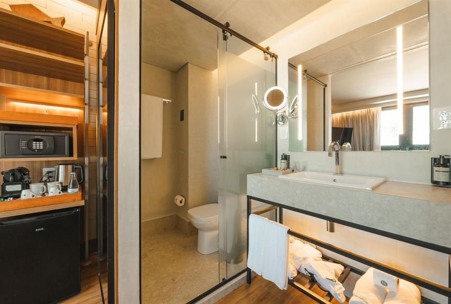 banheiro tropical bridge (2).jpg