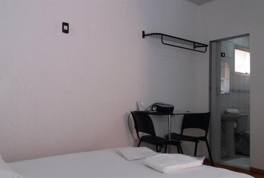 Quarto Quádruplo Standard-4.jpg