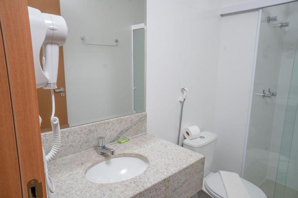 adacdf5d-9cdc-44ab-865d-91558db96893.jpg