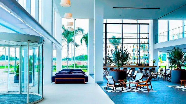 grand-mercure-rio_lobby.jpg