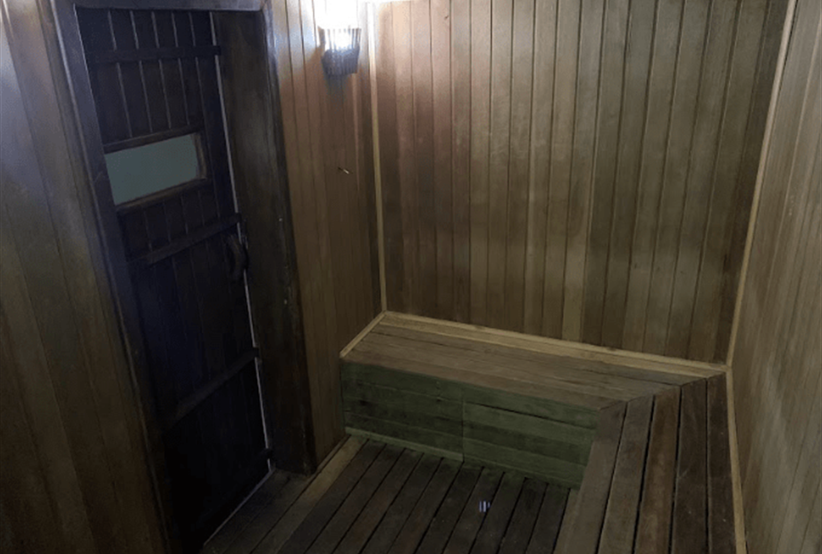 sauna 1.png