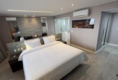 Suíte Casal - 1 Cama Super King