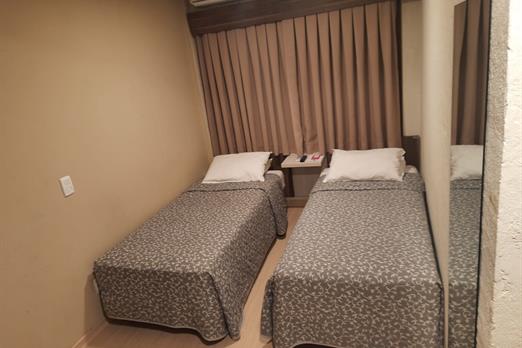 foto dois irma~so 2.jpeg