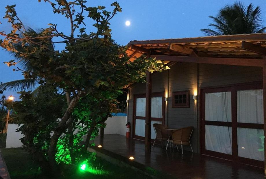 suíte madeira².jpg