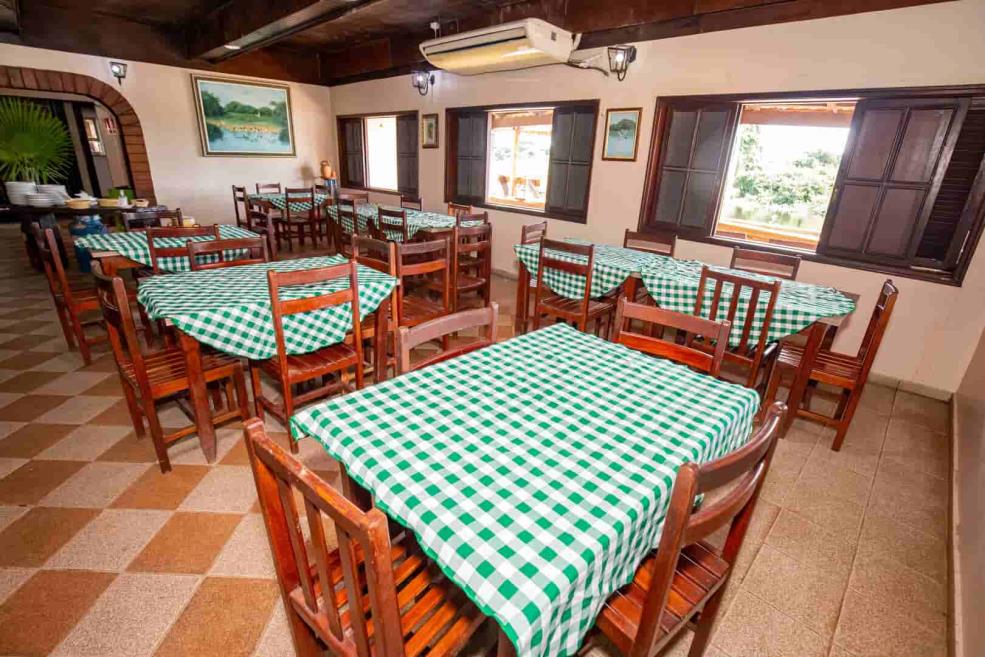 hotel restaurante_7_11zon.jpg