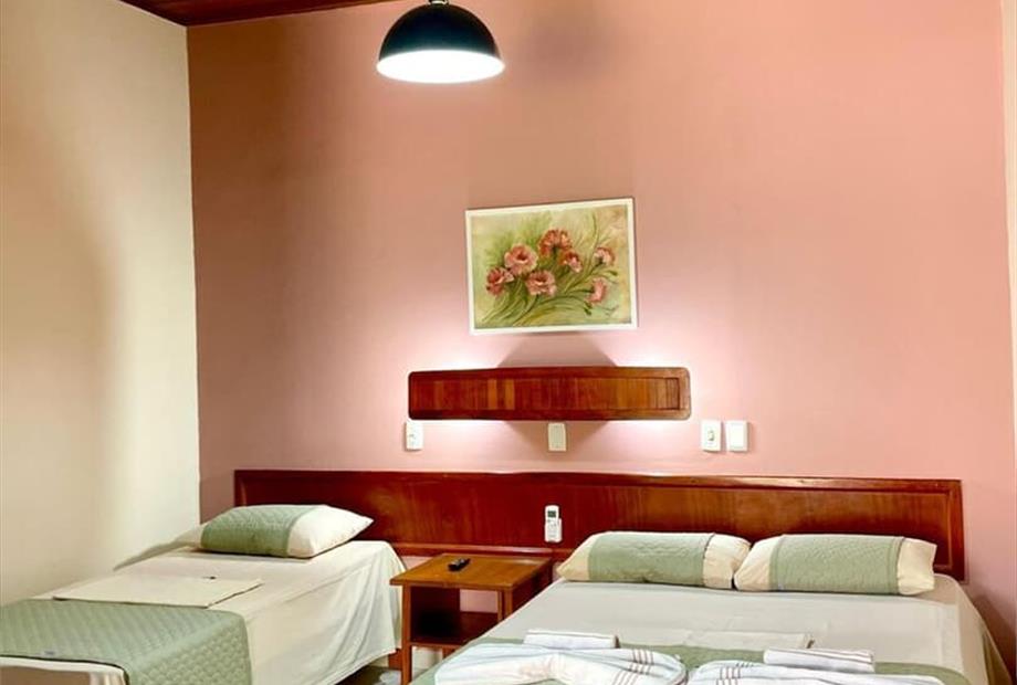 hotel quarto casal 2_33_11zon.jpg