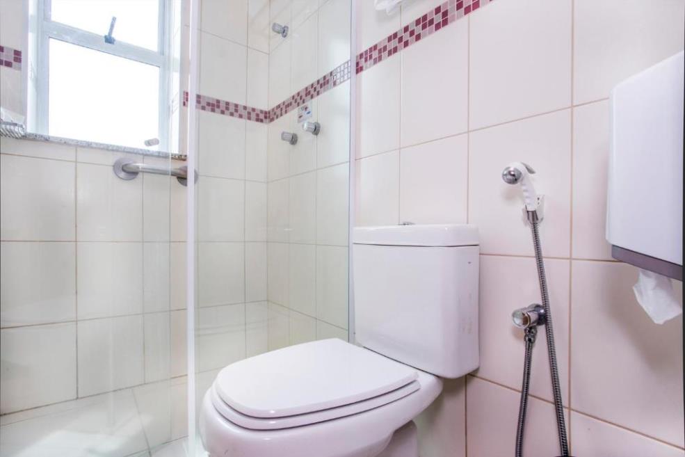 Quarto com 2 Camas de Solteiro-5.jpg
