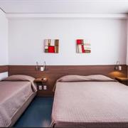 Quarto Casal