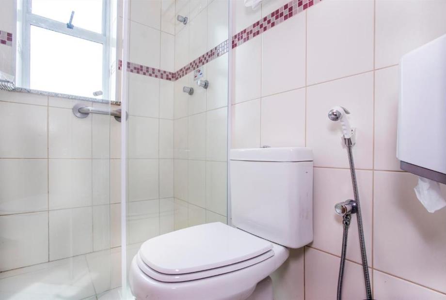 Quarto com 2 Camas de Solteiro-5.jpg