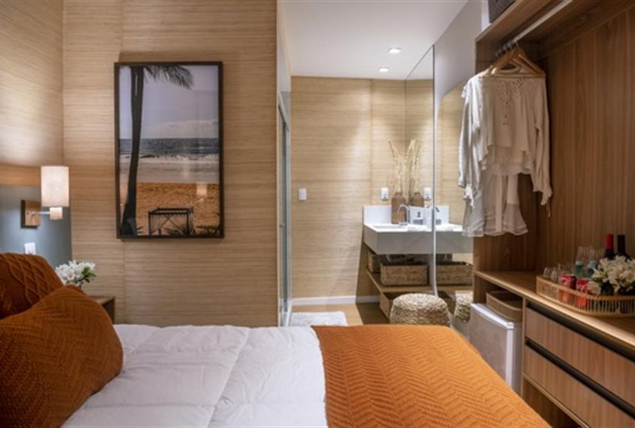 uh 06 -canto plus (2).jpg