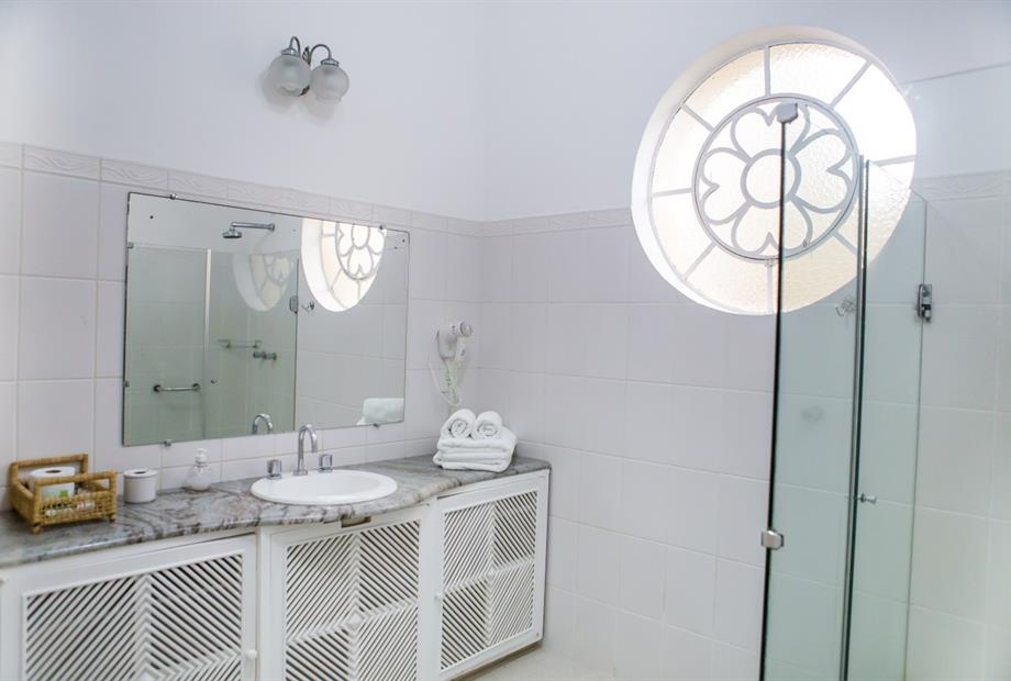 quarto 5 - gabi 01 - redimensionada.jpg