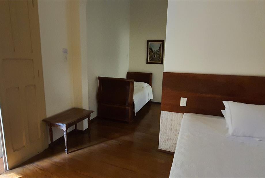 quarto 5 - gil 02 - redimensionada.jpg