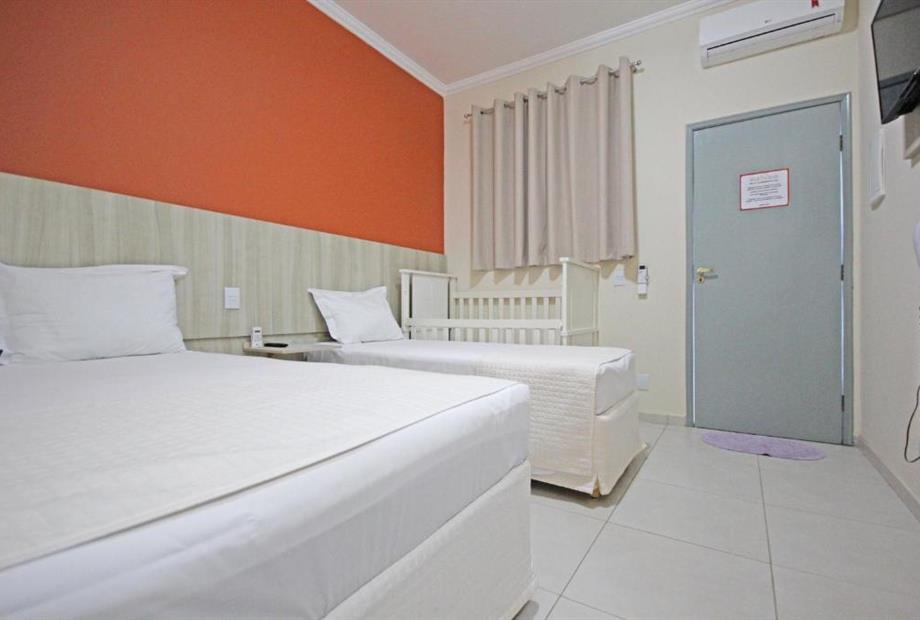 Quarto Triplo Econômico-3.jpg