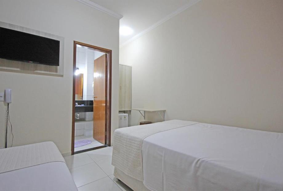 Quarto Triplo Econômico-6.jpg