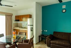 Master suite king size