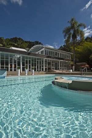 piscina.jpg