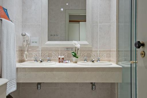 villagio embu acomodações (7).jpg