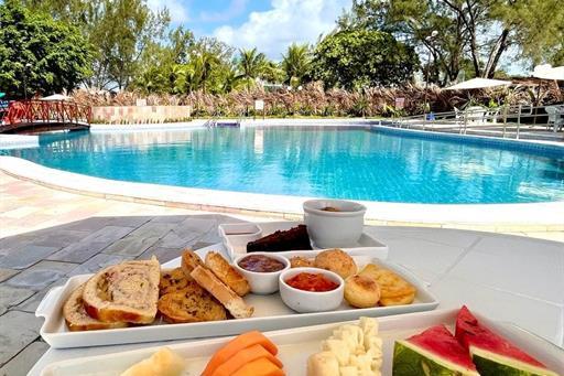 whatsapp image 2022-08-18 at 09.06.03 (6).jpeg