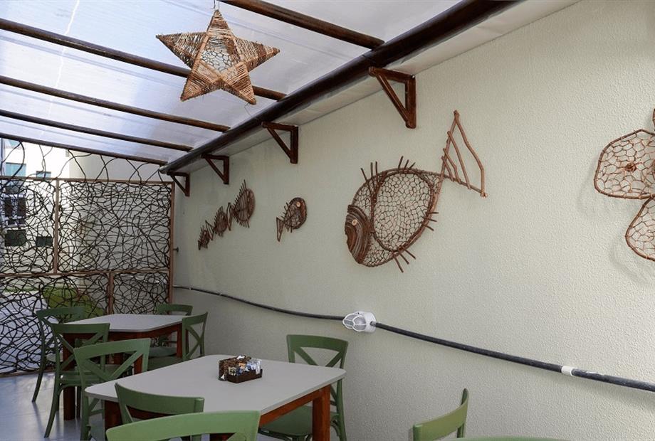 área externa café da manhã tropical omnibees.jpg