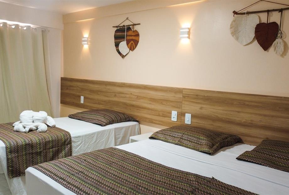 standard triplo 1.jpg