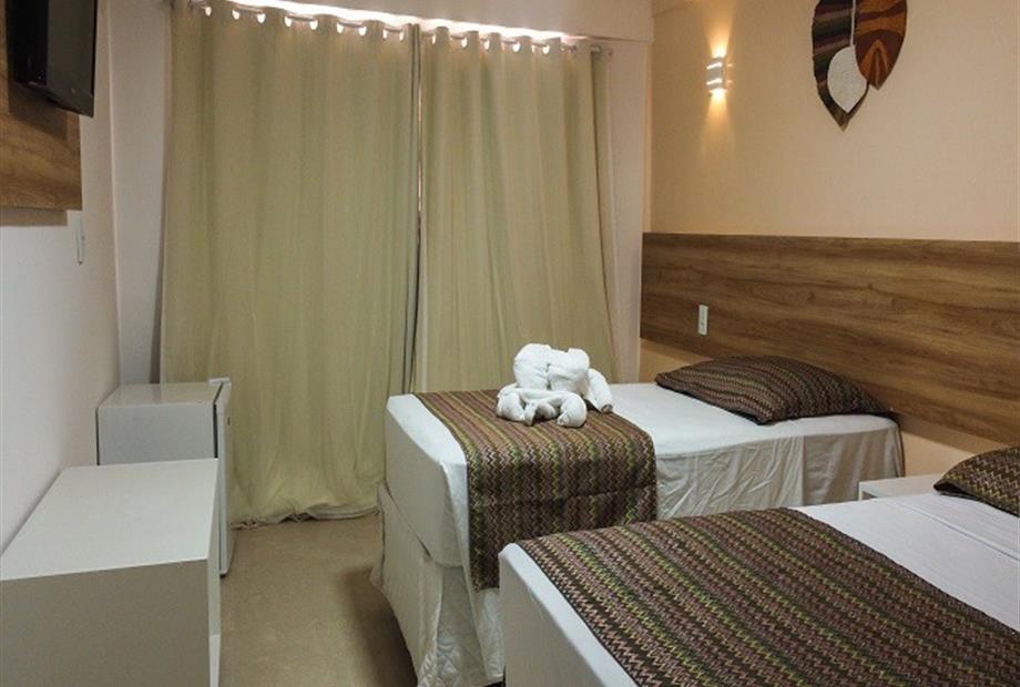 quadruplo omnibees 4.jpg