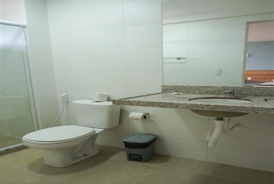 banheiro omnibees.jpg