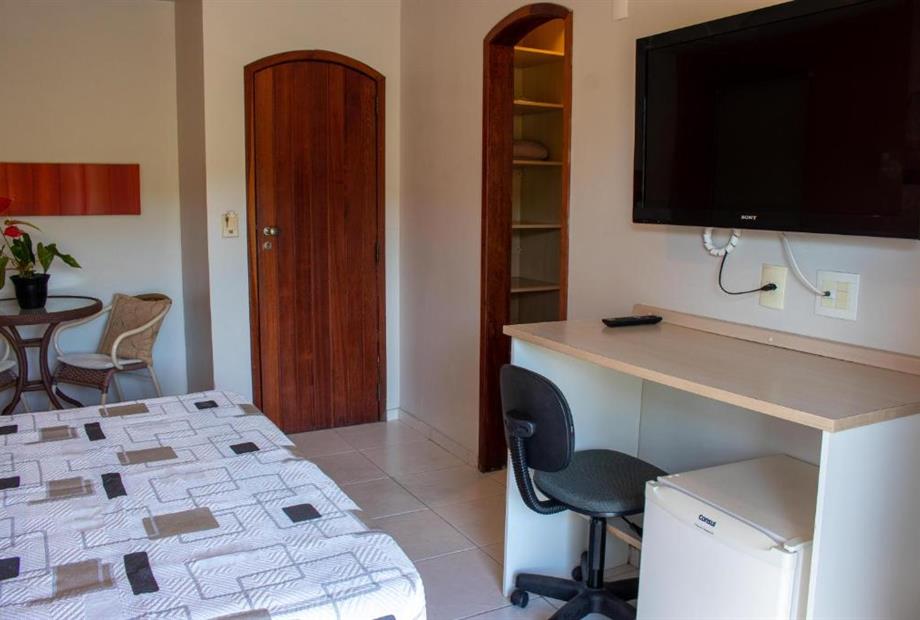 Quarto Duplo Deluxe com Varanda-13.jpg