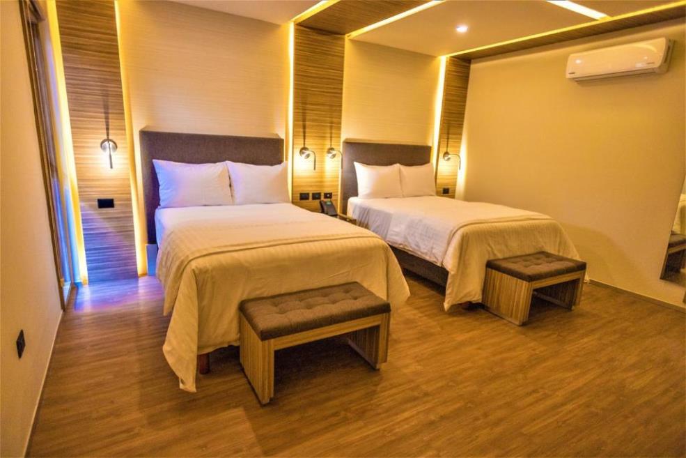 Quarto Duplo Standard com 2 Camas de Casal-27.jpg