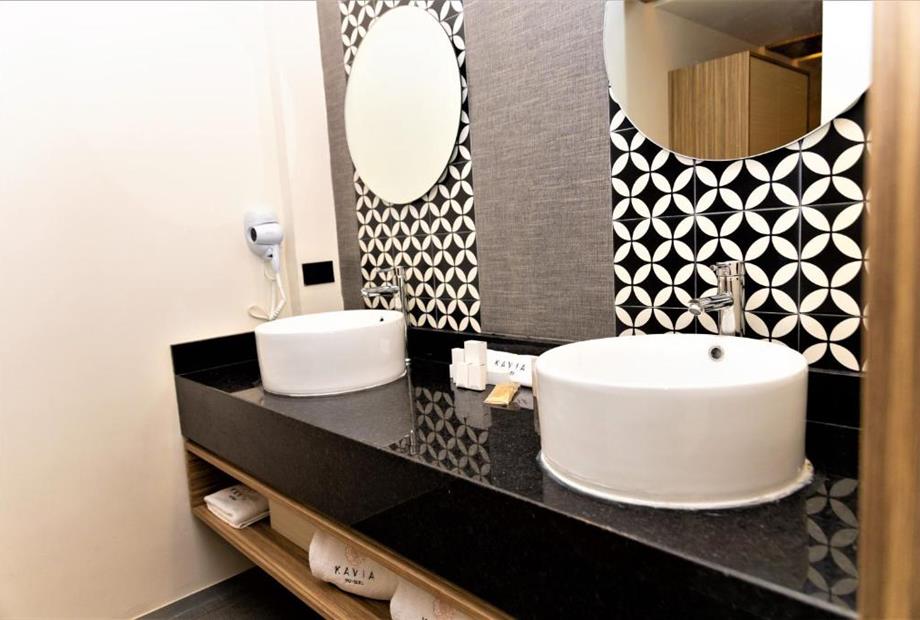 Quarto Duplo Standard com 2 Camas de Casal-5.jpg