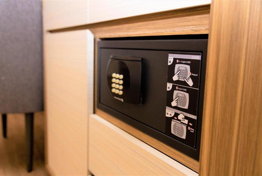 Quarto Duplo Standard com 2 Camas de Casal-18.jpg