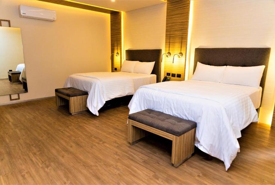 Quarto Duplo Standard com 2 Camas de Casal-20.jpg