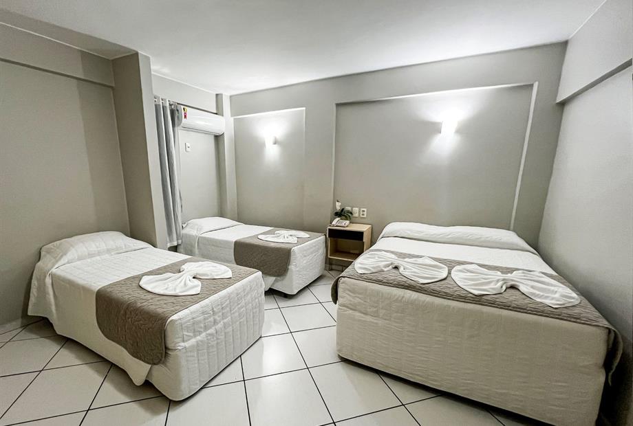 casal + 2 - foto 4.jpg