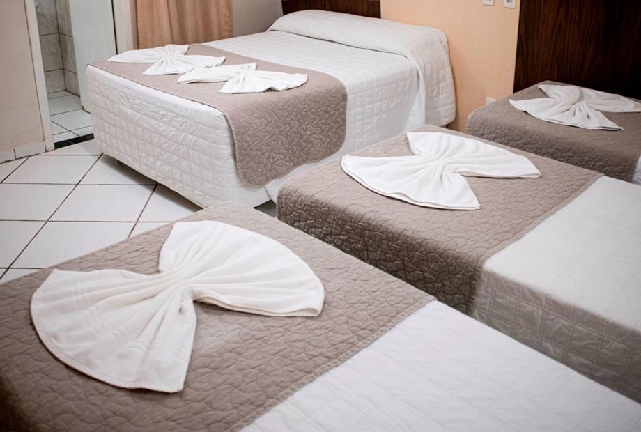 casal + 3 luxo - foto 4.jpg