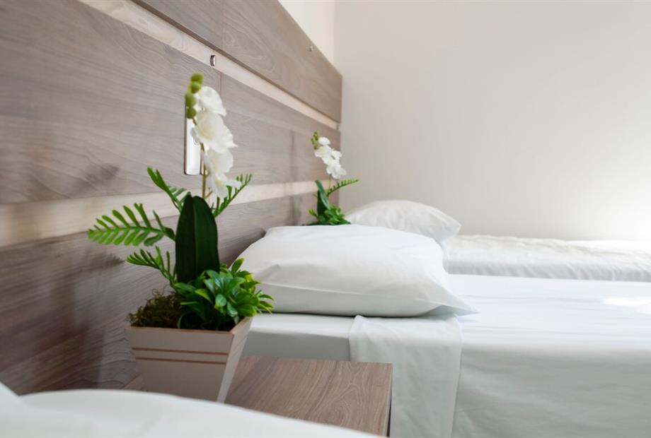 triplo twin luxo - 2.jpg