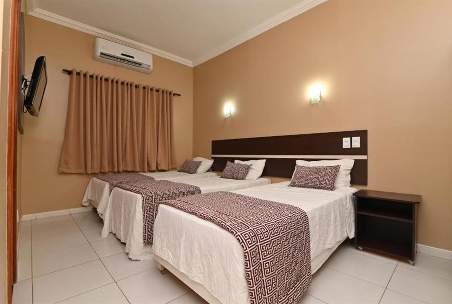 Quarto Triplo Executivo-3.jpg