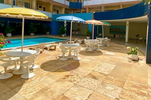 piscina ponta 2.jpeg