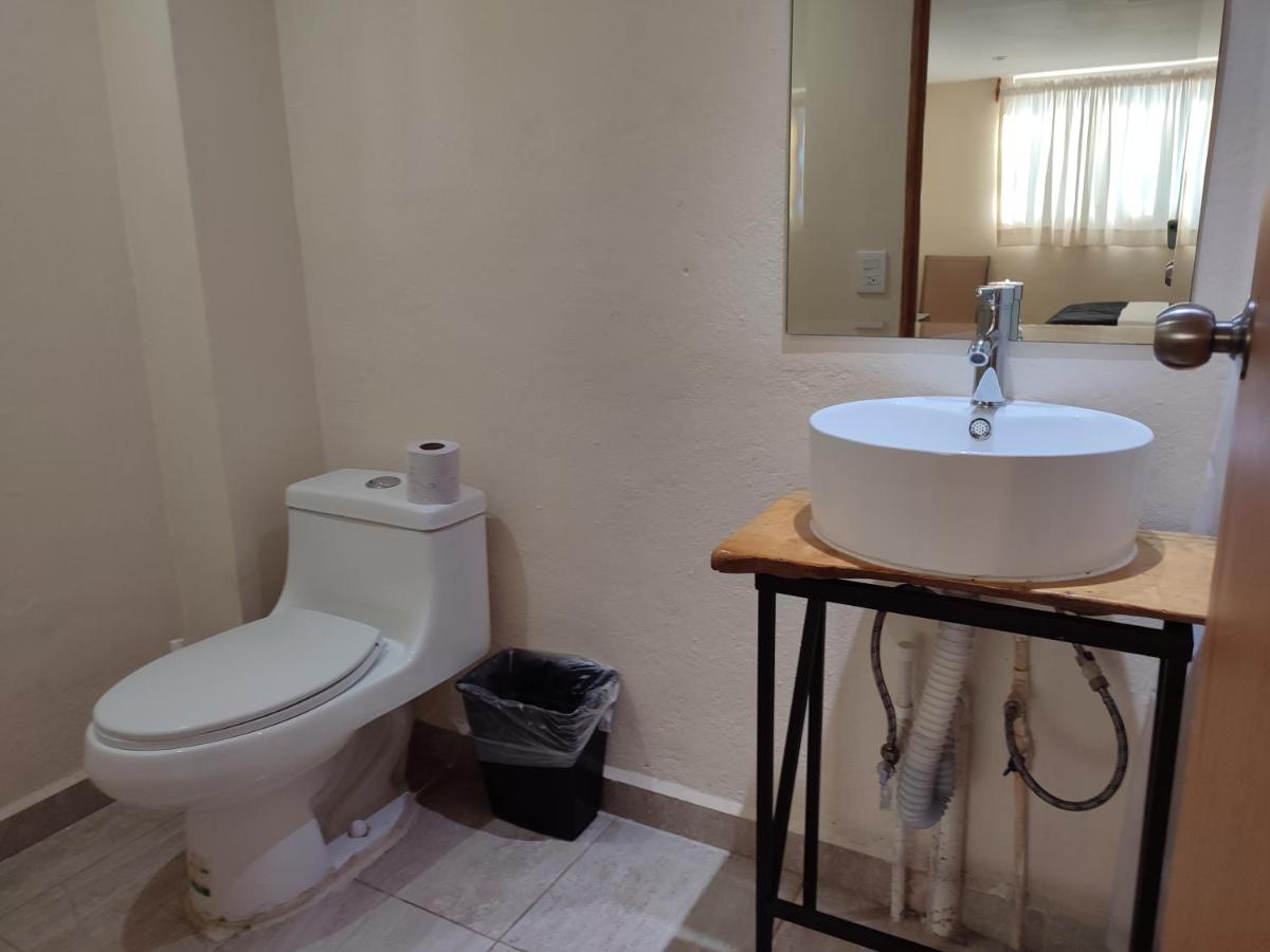 Hotel Ashly Loma Larga 2