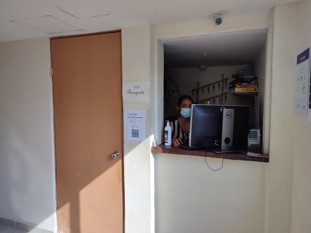 Hotel Ashly Loma Larga 4