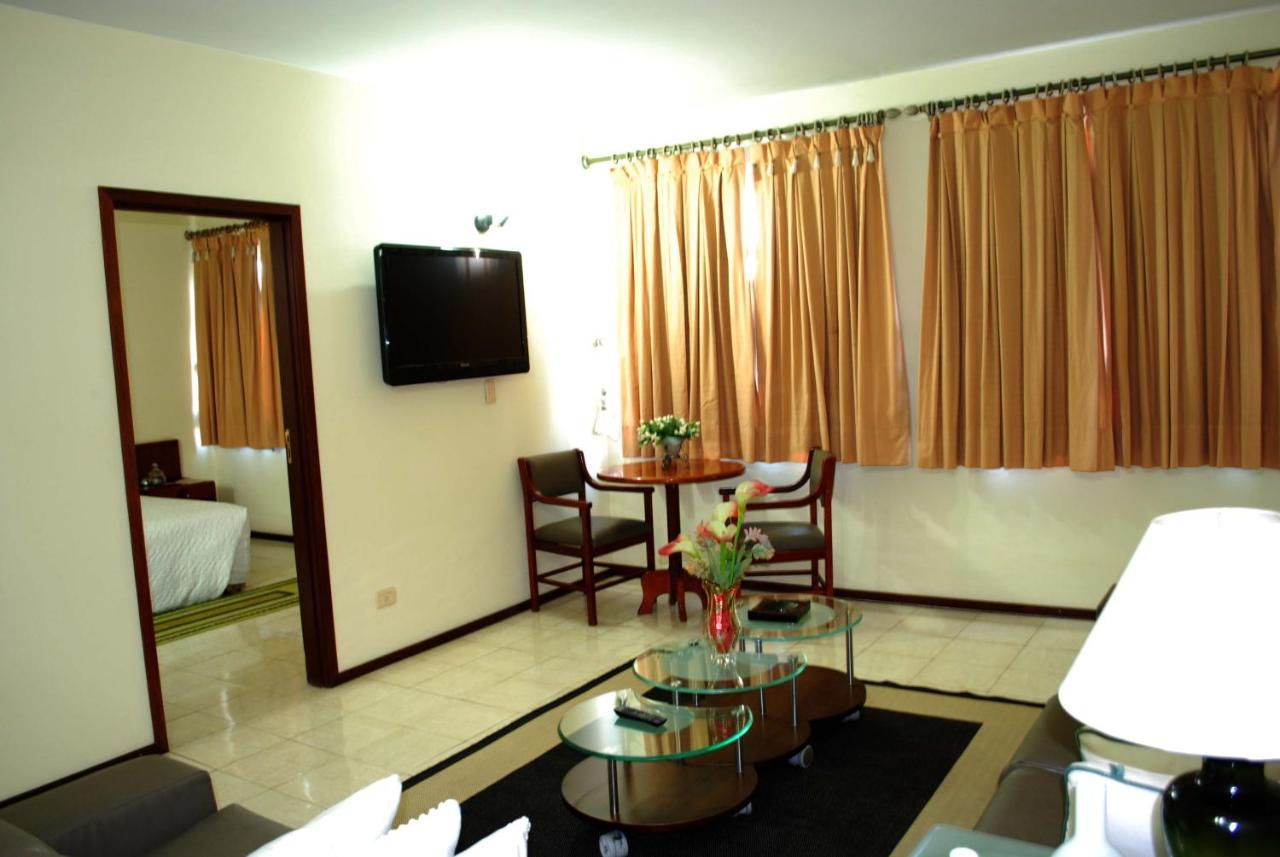 Posseidon Hotel 2